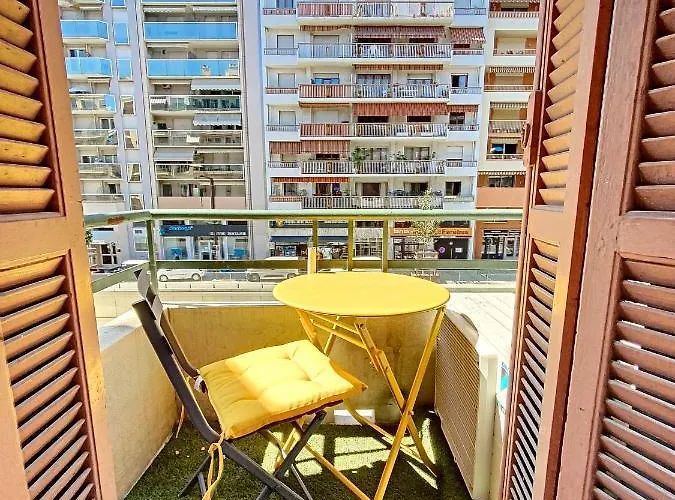 Studio A 100 M De La Mer * Nice